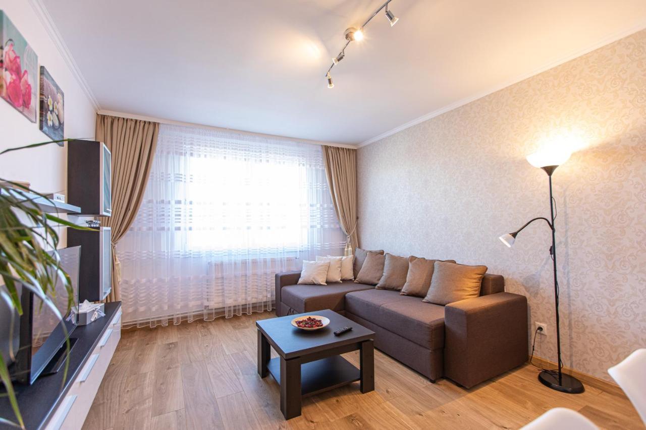 Onyx - Wonder Aparthotel Brașov Exterior foto